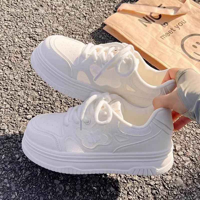 Spring and summer little white shoes women's 2025 new women's shoes platform casual shoes children versatile fashion with skirts sports board shoes