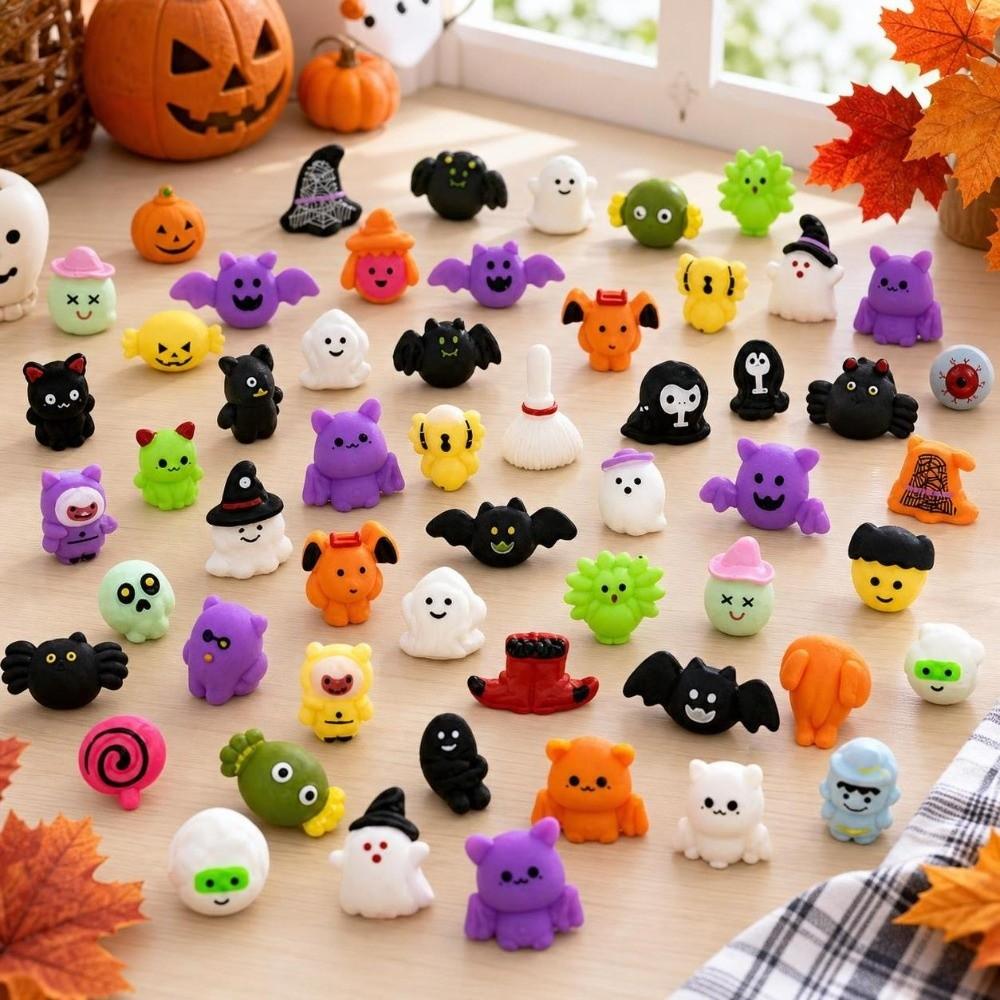 50Pcs Anxiety Relief Halloween Squeeze Toys Soft Realistic Pumpkin Pinch  for Kids Adults