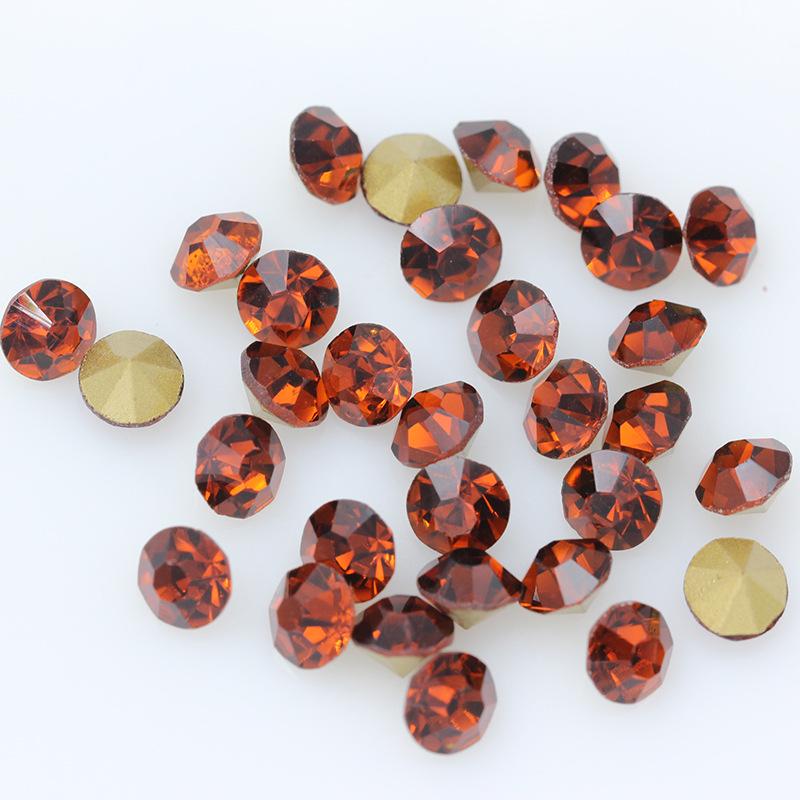 Large Round Colored Pointed Back Glass Rhinestones for DIY Phone Cases and Nail Art.