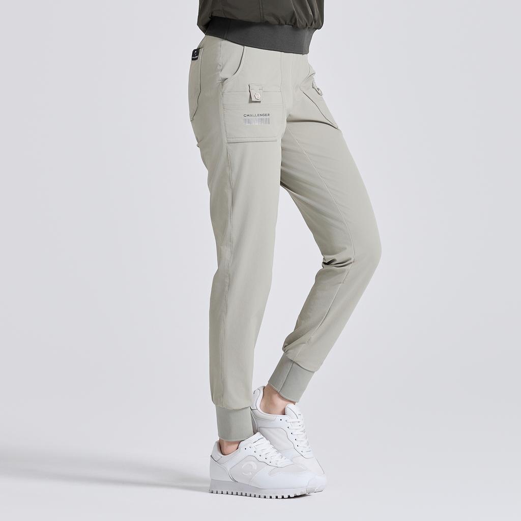 CHALLENGER Women'S Contour Fit Cargo Jogger Pants Sand