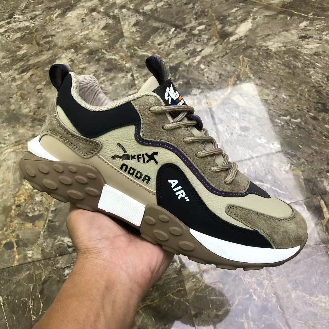 

Spring Leather Men s Sports Shoes, Korean Style Versatile Thick-soled Running Casual Shoes, Men s Trendy Shoes 39