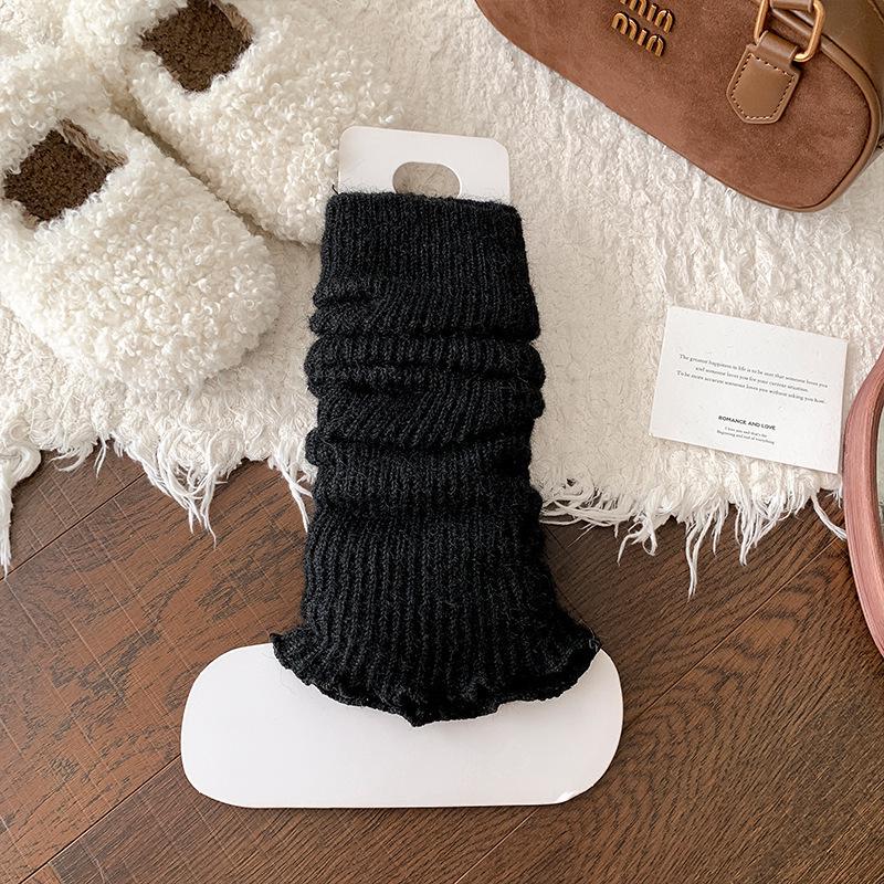 

Girls Wool Calf Socks: Japanese Y2K Winter Warmers - Perfect with Snow Boots for Autumn/Winter. One size