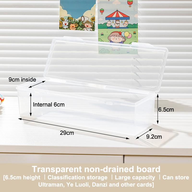 

1 шт. Прозрачный органайзер с отделениями и регулируемым разделителем для карт PTCG/MTG. Вмещает 550+ игровых карт. Коробка для хранения.