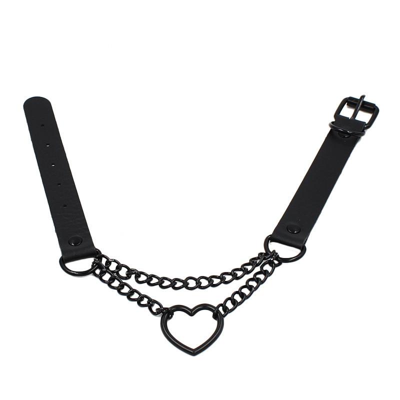 Mode Enkel Metallhjärta Hänge PU-läder Halsband Sexig Dam Halssele Choker Krage Smyckestillbehör Gåva Punk Goth