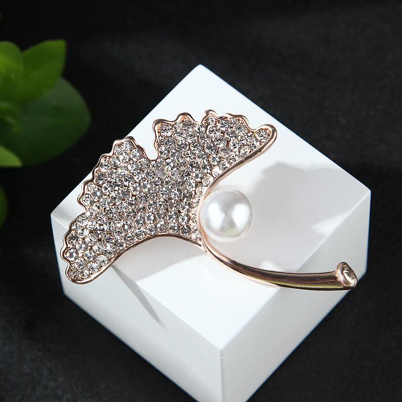 Pearl Ginkgo Leaves Rhinestone Brooch Lapel  Designer Brooch Pin Mini Bobby Pins Perfect Gift for Couples Western Accessories