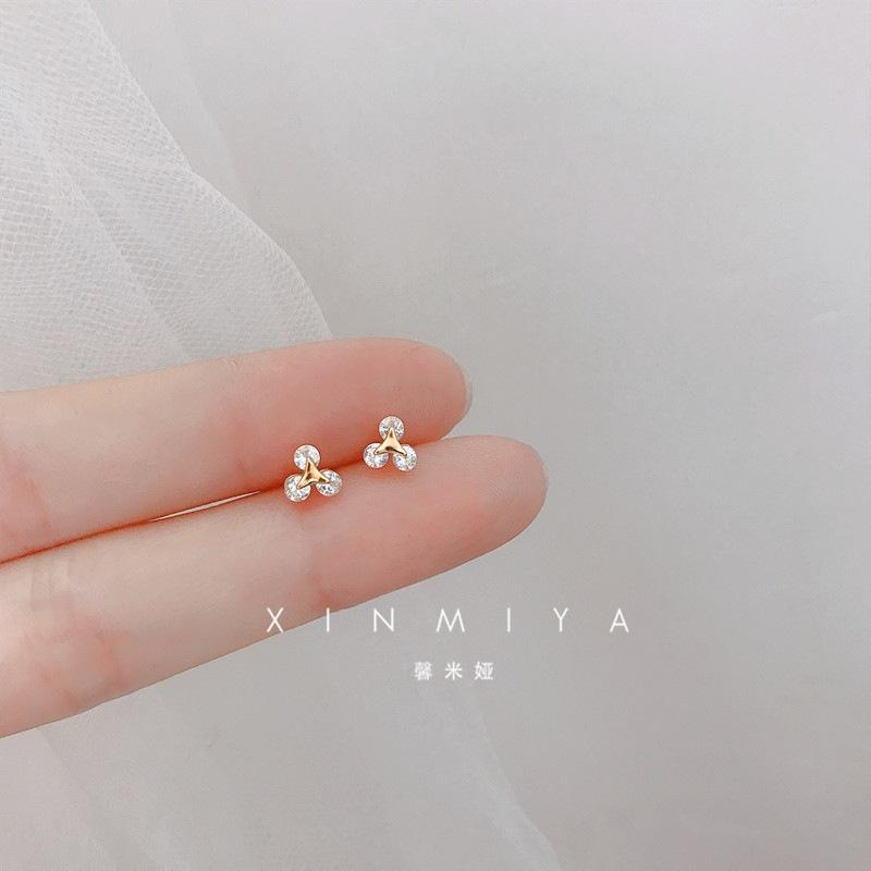 Fashion Earrings For Women Mini Candy Sweet Hypoallergenic Stud Ear Girls Minimalist Gold Color Flower Piercing Jewelry Gifts
