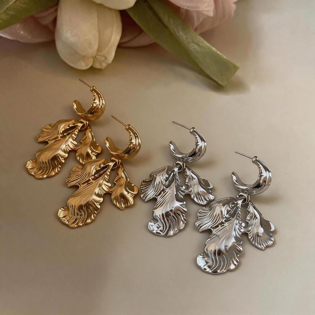 Sophisticated Metal Leaf Pendant Stud Earrings - Versatile European & American Fashion Jewelry
