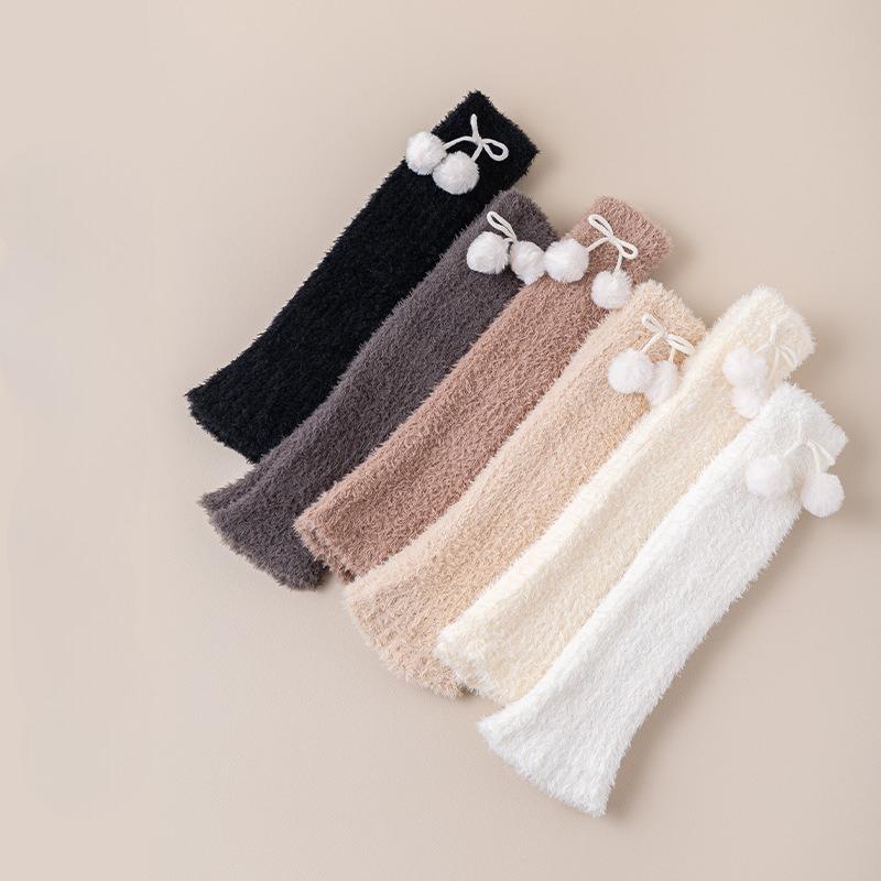 Pile Leg Warmers Women Autumn and Winter Warm Coral Fleece Bow Socks Cover Fleece Thickened Sleep Long Tube Calf Socks