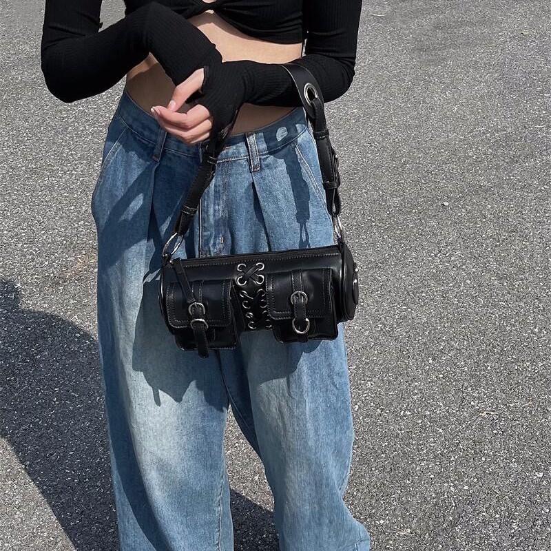 Retro Spicy Girl's Armpit Bag with Texture, Crossbody Style, Stick Bag, Strap, Armpit Bag, Trendy Cylindrical Bag