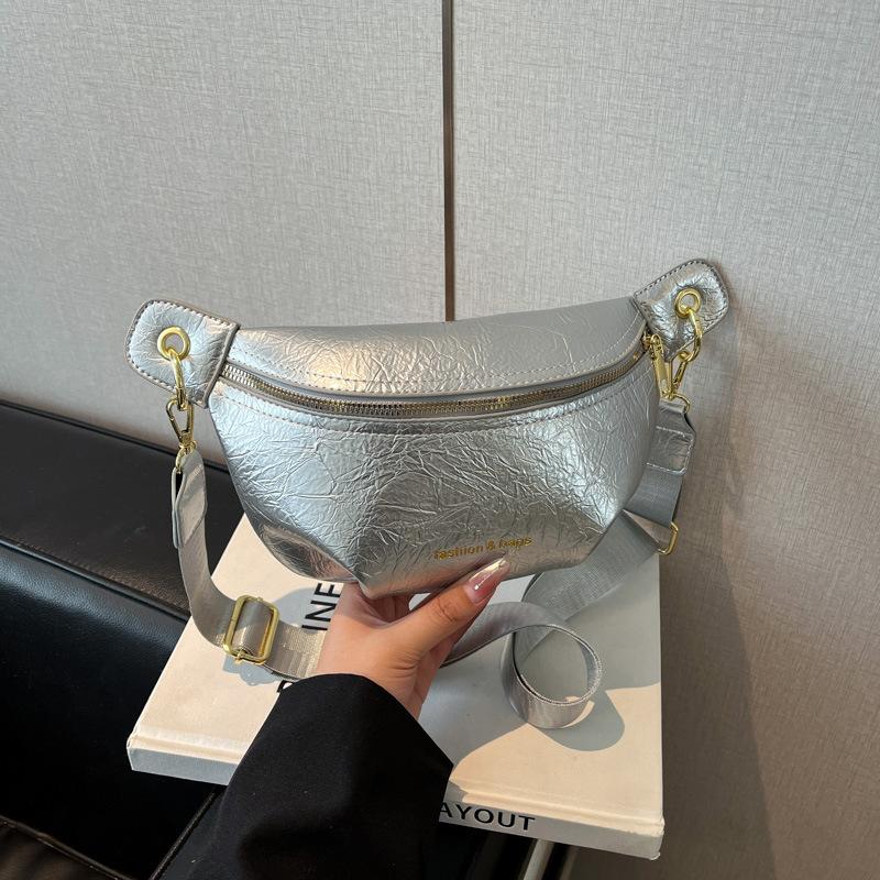 

Niche design bag women s summer new fashion broadband messenger bag sports breast bag серебряный