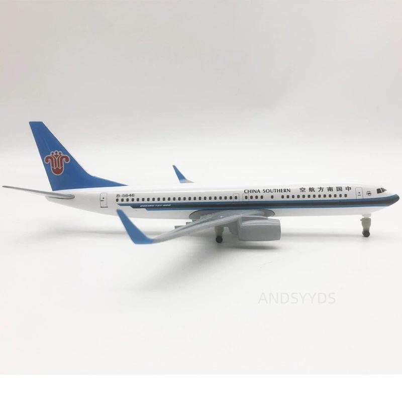 China Southern Airways 20cm Alloy Airplane 1:400 Scale With Wheel & Stand Aircraft Model Collection Display Aviation Enthusiast