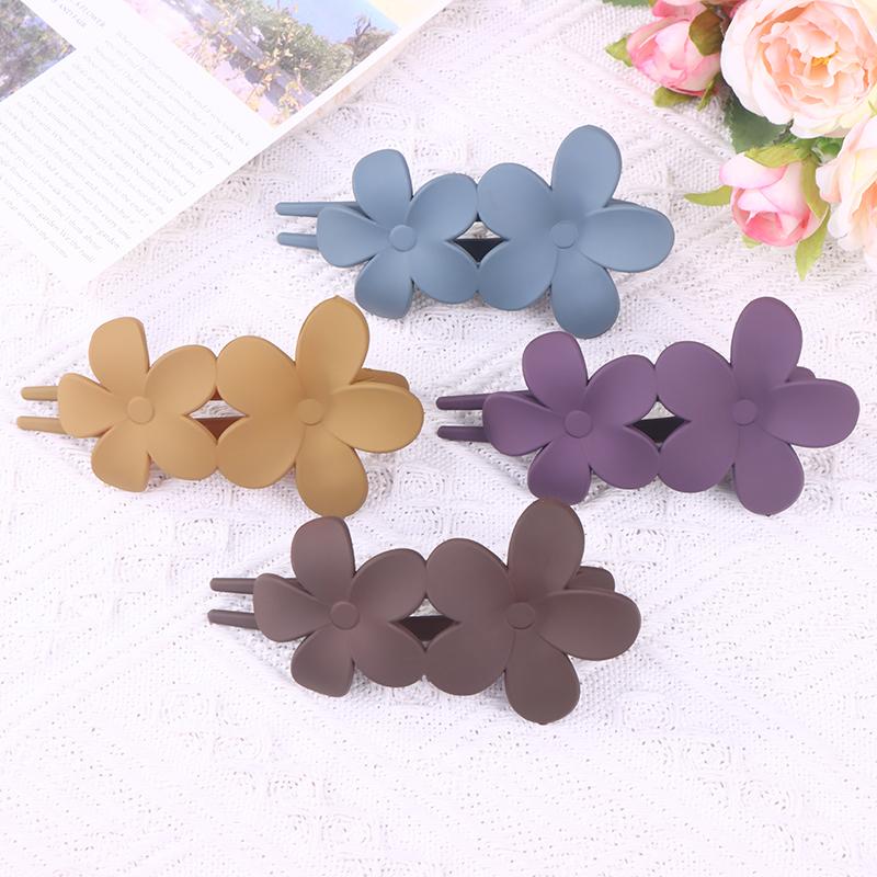 4Pcs Flower Hair Clips  Matte Black Floral Hairpins Hair Claw Clips Non-Slip Hair Clamps Grab Elegant Hair Accessories