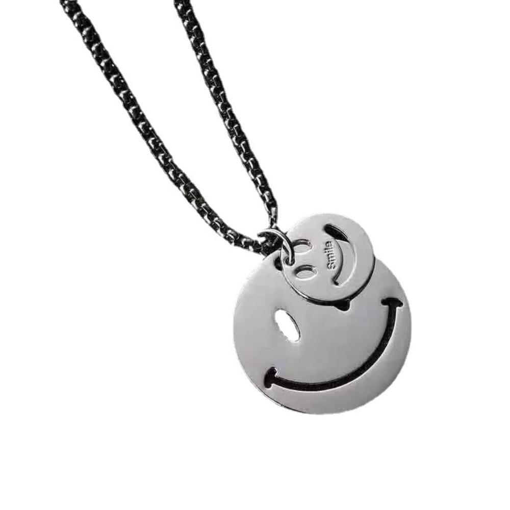 Titanium Steel Necklace Men's Trendy Brand Versatile Collarbone Chain Light Luxury Niche Design High-end Cuban Pendant Neck Chain Accessories