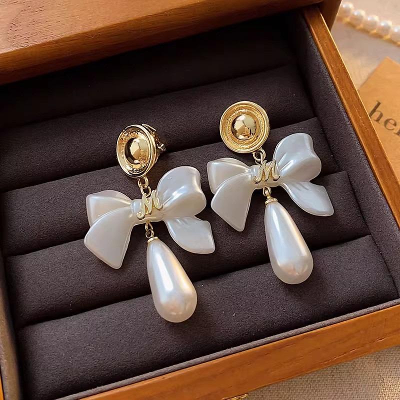 Enkle og øreløse dame øreklips, High-end følelse, Nisjedesignfølelse, Perleøredobber Smykker, Allsidige temperamentøredobber