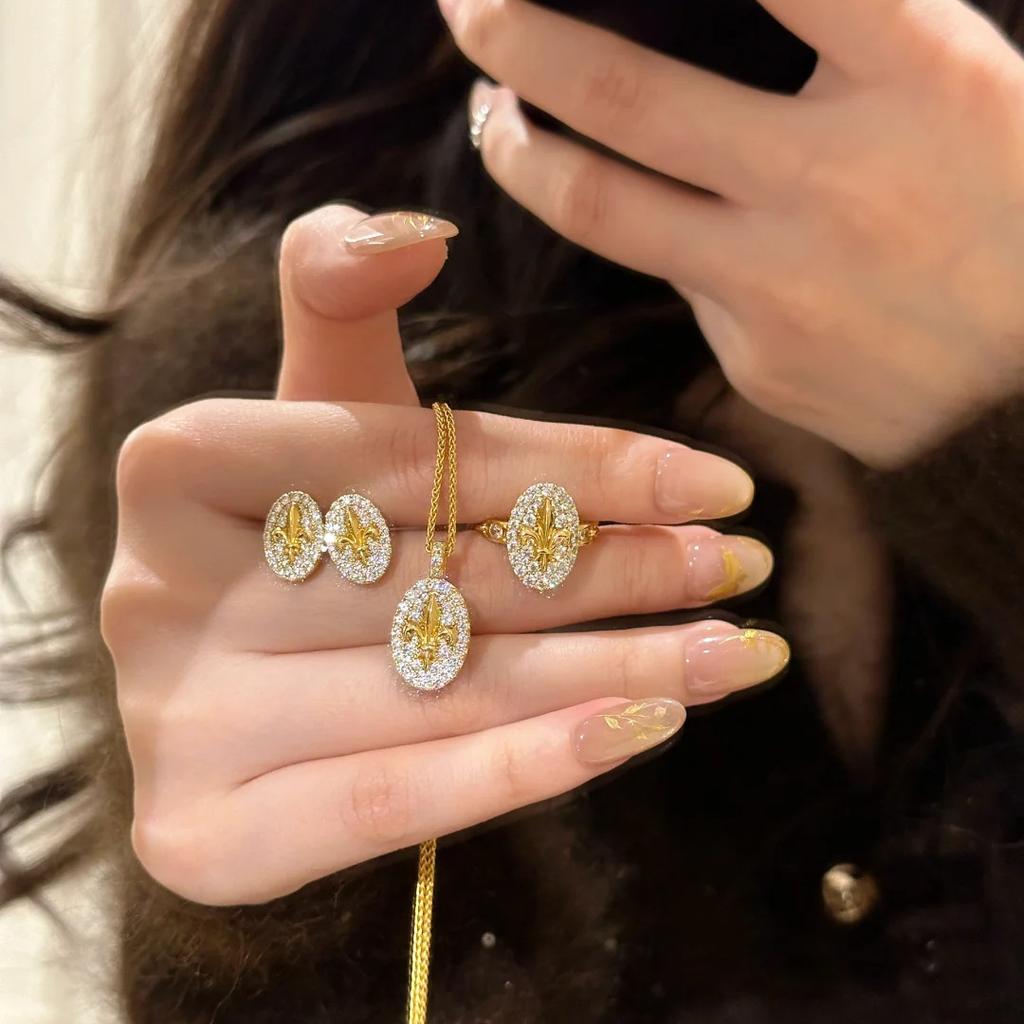 2025 Fashionable French Retro High Grade Iris Pendant Necklace, Light Luxury Flower Earstuds, Charm Diamond Set Open Ring