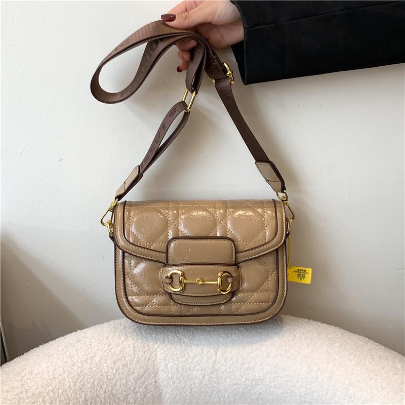 Neue High-End-Mode Stickgarn Schleife Satteltasche Einzelne Schulter Schräg Tragbar Trendige Damentasche