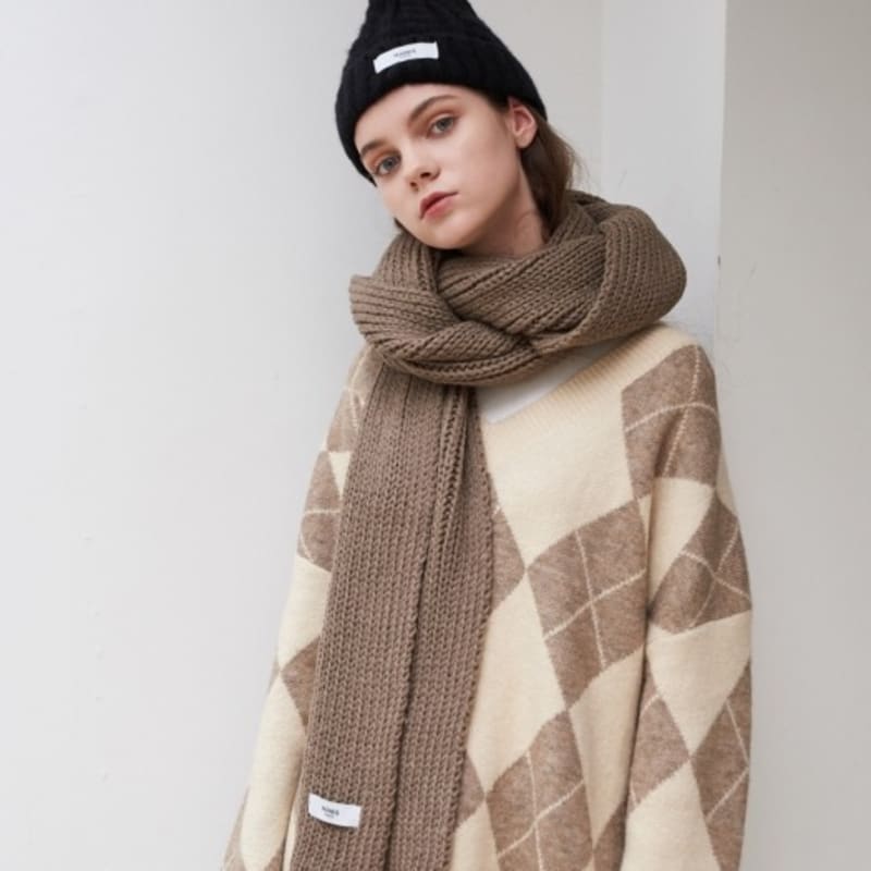 MANES Saintes Strickschal (4 Farben)