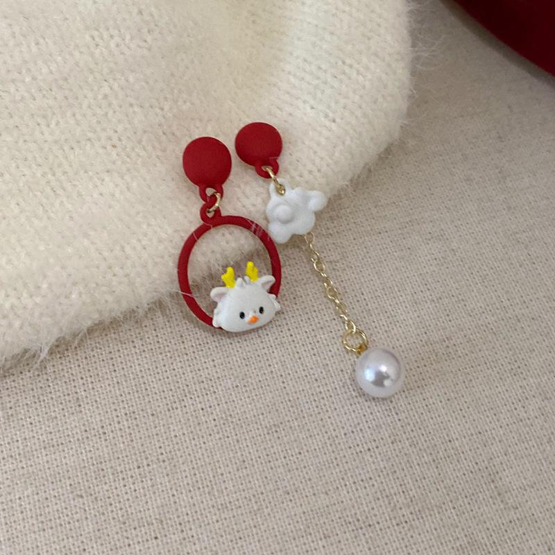 Silver Needle Red Snowflake Bow Pompon Stud Earrings - Retro & Luxurious, Ideal for Autumn/Winter