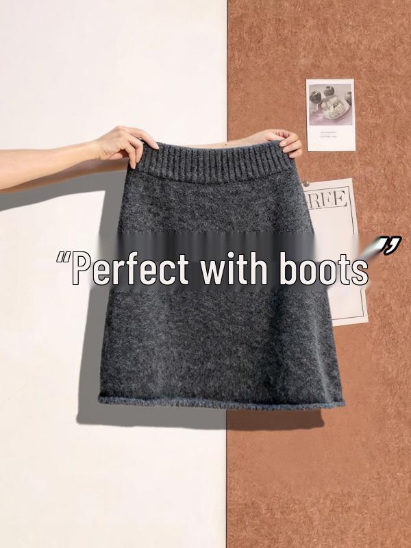 

Winter 2025 Gray Wool Knitted Hip-Hugging Skirt for Women - Short, Base Layer Design One Size серый