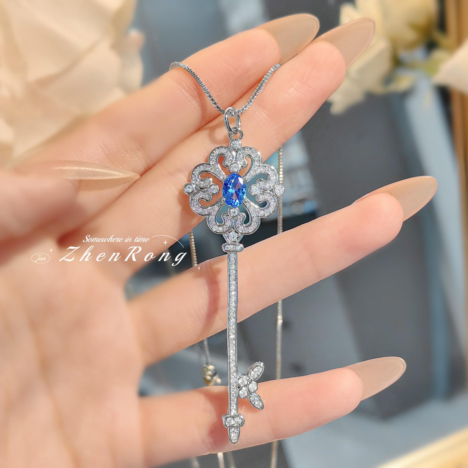 

Luxury Blue Spinel Full Diamond Key Pendant Necklace for Women