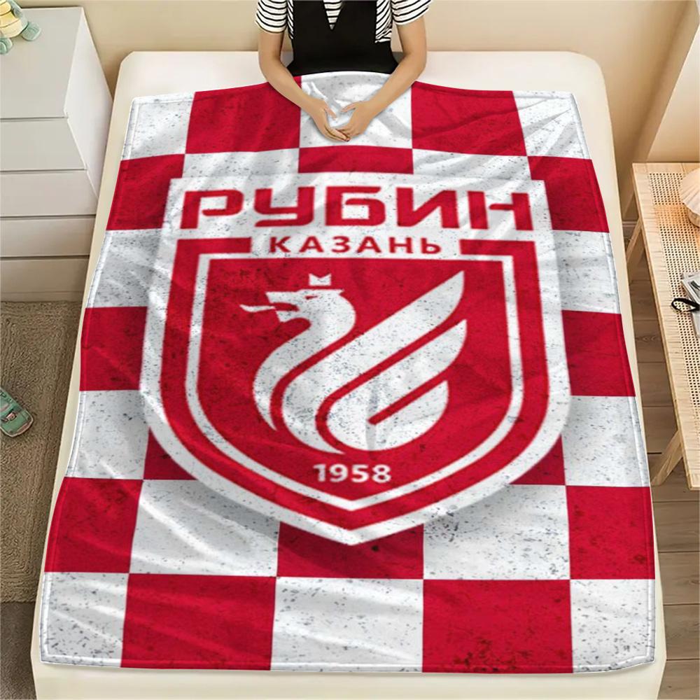 1Pc FC Rubin Kazán Print Flannel Blanket High Quality Warm Comfortable Cover for All Seasons Perfect for Gifts Home Decor