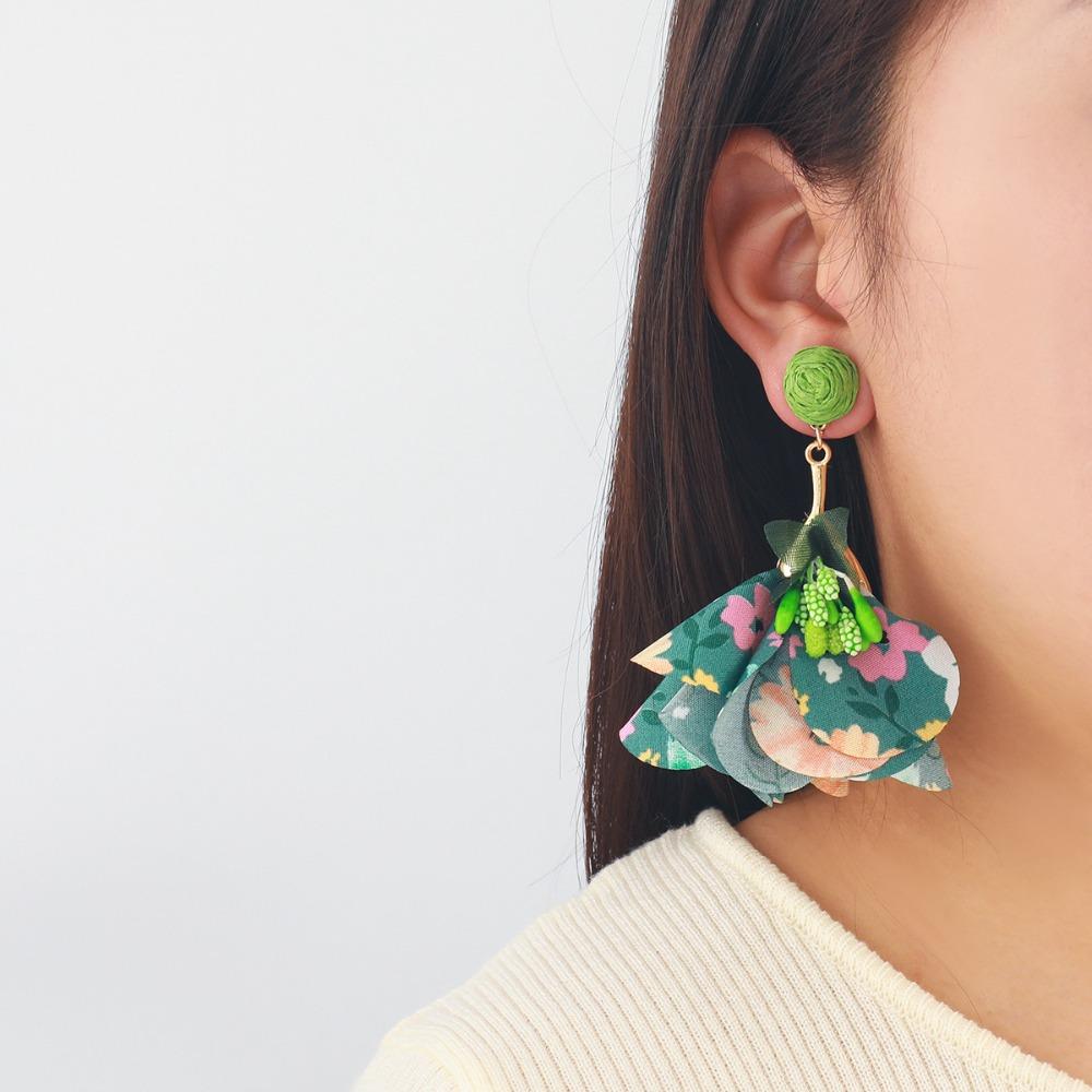Sweet Flower Dangle Earrings Exaggerated Petals Stud Earrings Romantic Beach Earrings Vacation