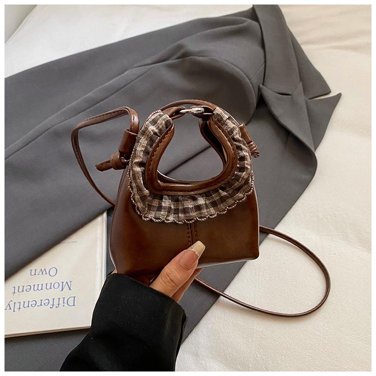 Mini Hand-held Small Bag, Fashionable and Niche Design Crossbody Bag, Stylish Lace Coin Purse