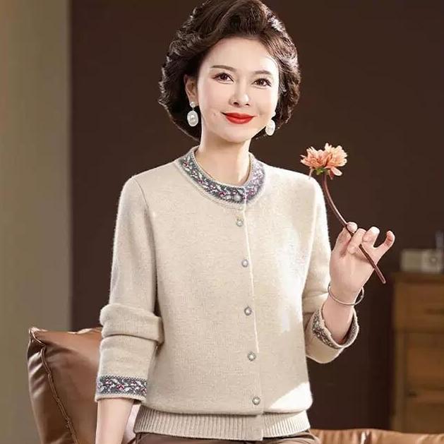 Autumn Winter Women's Round Neck Embroidered Cardigan Sweater Thickened Loose Knit Cardigan