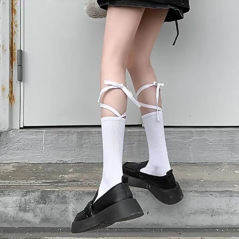 Women's Summer Fashion New Cross Strap College Wind Tube Cotton Socks