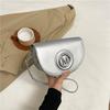 Versatile messenger bag 2025 spring and summer new saddle bag shoulder armpit bag fashion casual handbag