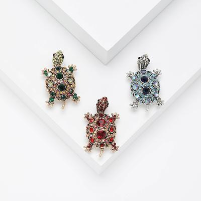 Mode Vintage Strass Schildkröte Brosche Kreative Persönlichkeit Tier Pin Kleidung Zubehör