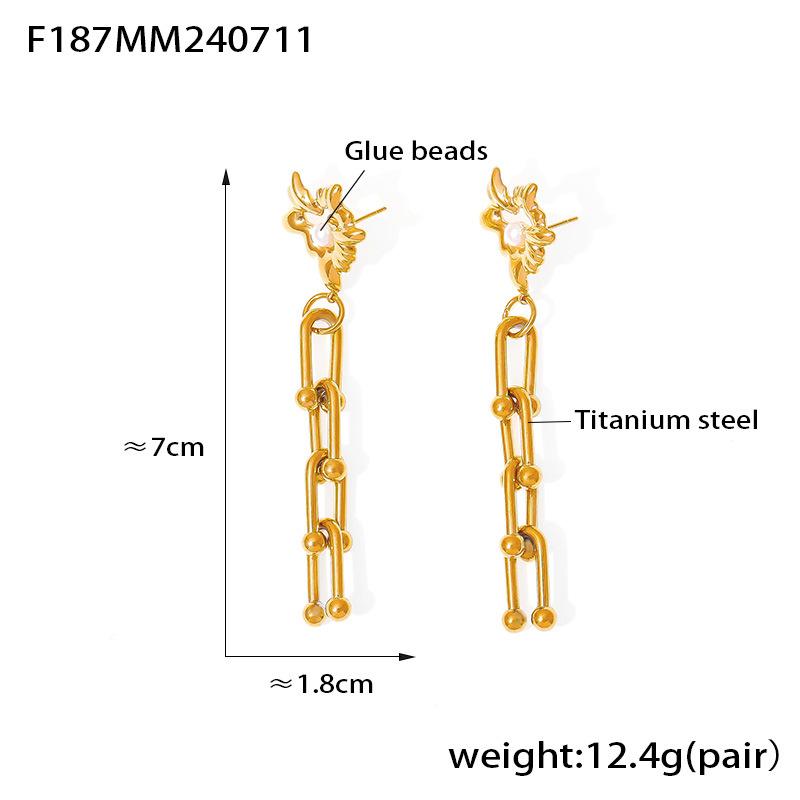 Chic Style Love Imitation Pearl Horseshoe Buckle U-shaped Chain Stud Earrings Personalized Hip-hop Design Titanium Steel Plated with 18k Gold