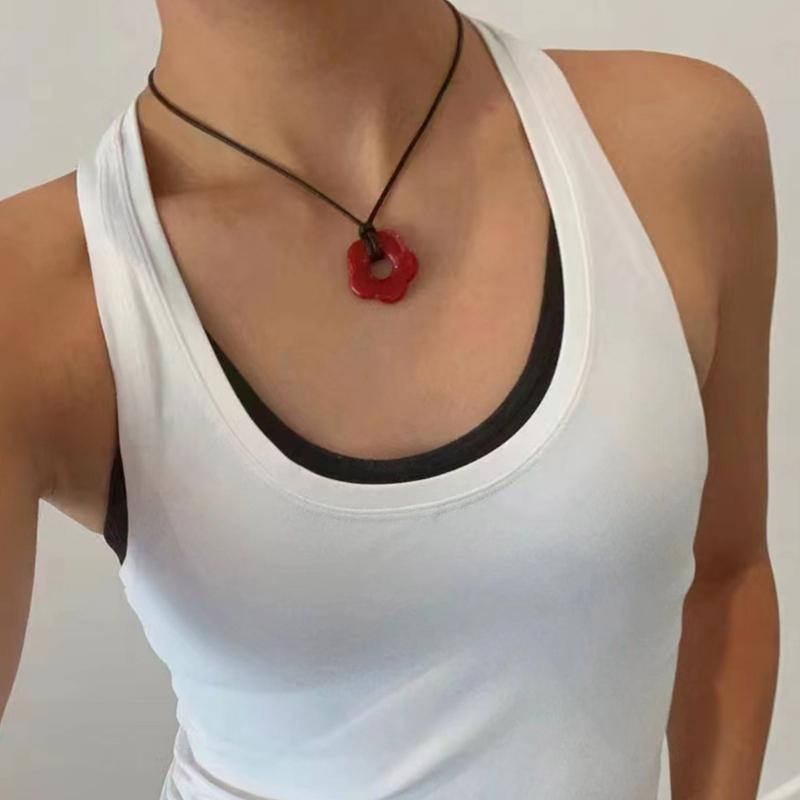 Ins Simple Hollow Plum Pendant Necklace Korean Style Fashion Novel Female All-match Necklace Acrylic Flower Choker