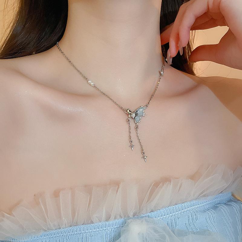 GemChic Women's New Exquisite Butterfly Crystal Zircon Necklace Fashion Sweet Clavicle Chain Birthday Christmas Jewelry Gift