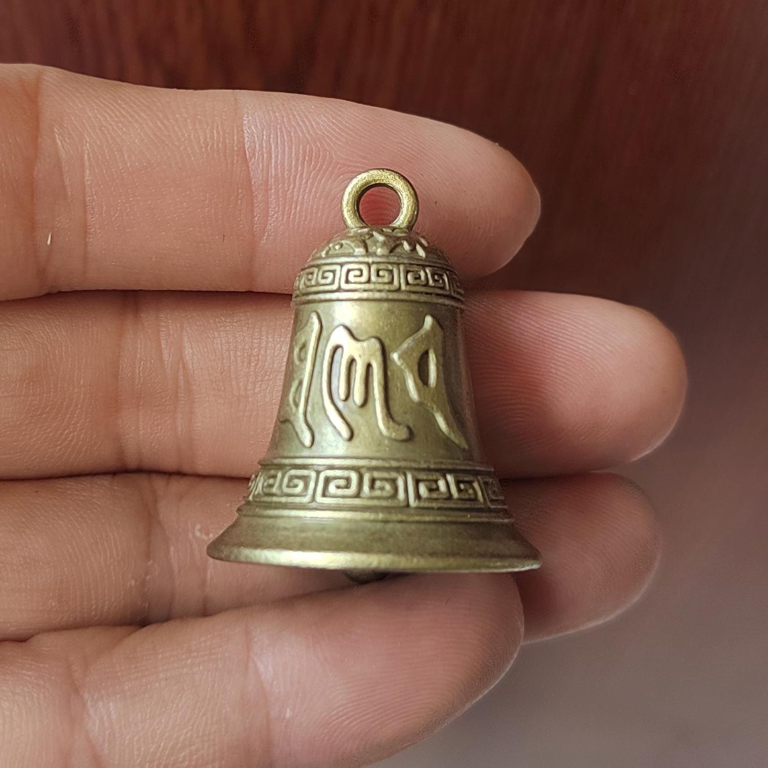 

Подвеска-колокольчик в виде буддийской сутры сердца, латунный сплав, мантра из 6 слов, ювелирные украшения для автомобиля
