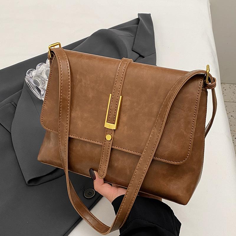 Große Tasche, Damen-Umhängetasche 2024, neue Herbst- und Winter-Retro-Umhängetasche, beliebte kleine quadratische Tasche in diesem Jahr