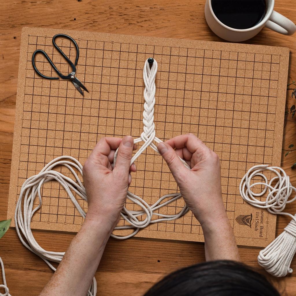 Hand Macrame Board Double Sided Gridded Macrame Mat Hand Knitting Cork Board for Braiding Bracelet DIY Project Boho Dreamcatcher