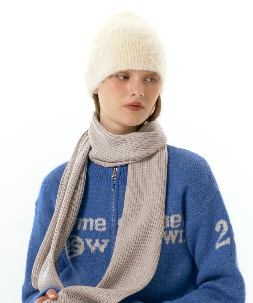 AMES-WORLDWIDE Fuzzy Beanie Ivory (Am2Dfuab61A)