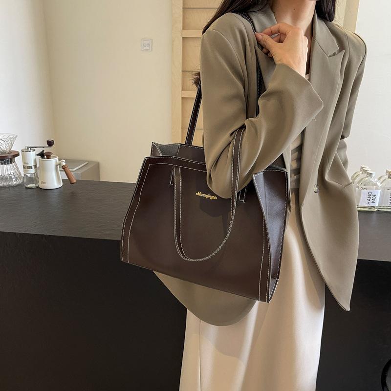 Geantă de capacitate mare pentru femei Nouă de vară Geantă de umăr frumoasă pentru studenți pentru cursuri, Geantă de jucării portabilă pentru navetă