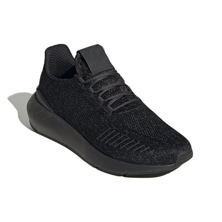 Adidas Originals Swift Run 22 Comfortable Versatile Breathable Durable Shock Absorbing Low Top Casual Running Shoes Unisex Sneakers Black GY1940