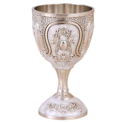 New Creative Vintage Wine Glass European Style Classic Metal Goblet Drinkware White Wine Cup Family Friend Neighbor Gift