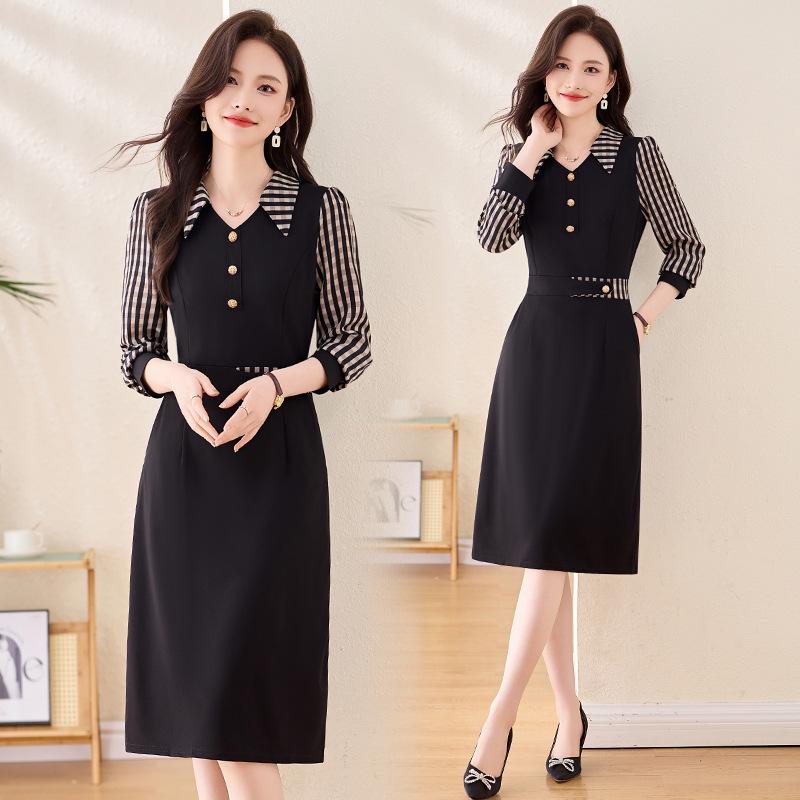 

Весеннее клетчатое платье 2025: Женская стильная рубашка с отложным воротником, большого размера, с приталенным дизайном пэчворк (LX256) 4XL (145-155 jin) чёрный