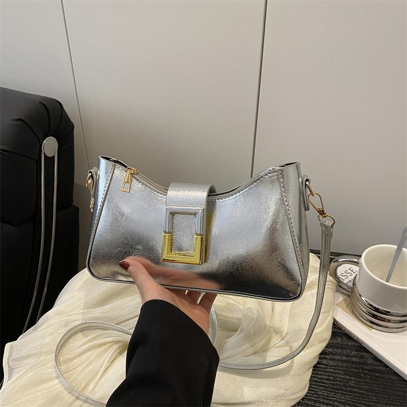Niche design handbag women's 2025 new retro fashion shoulder bag high sense versatile baguette bag underarm