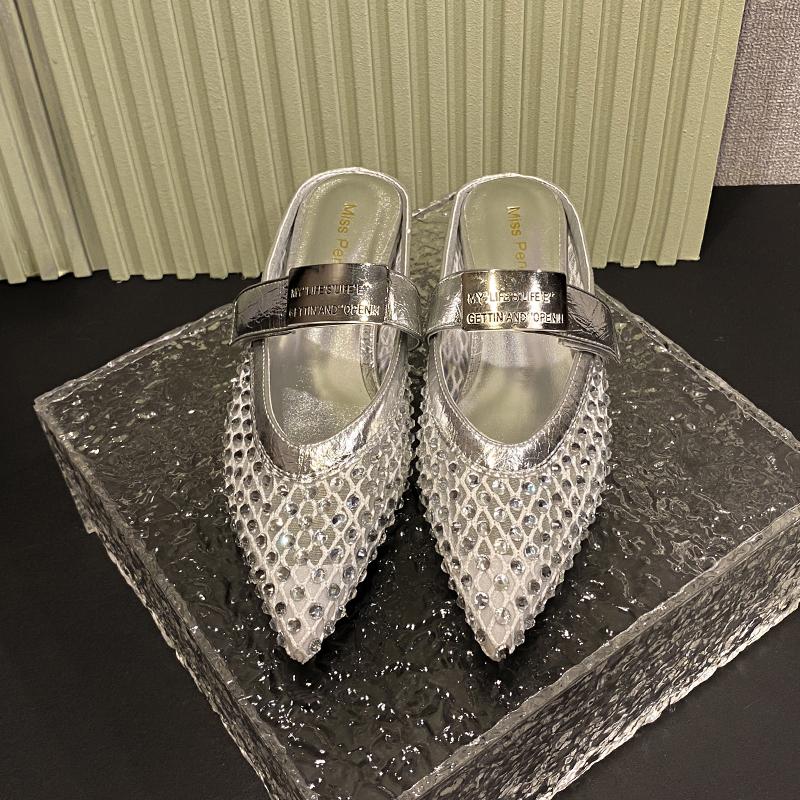 Summer Women Slippers 2025 New Rhinestone Leisure Slipper Retro Pointed Toe Metal Buckle Fashion Half Slipper Sandalias De Mujer