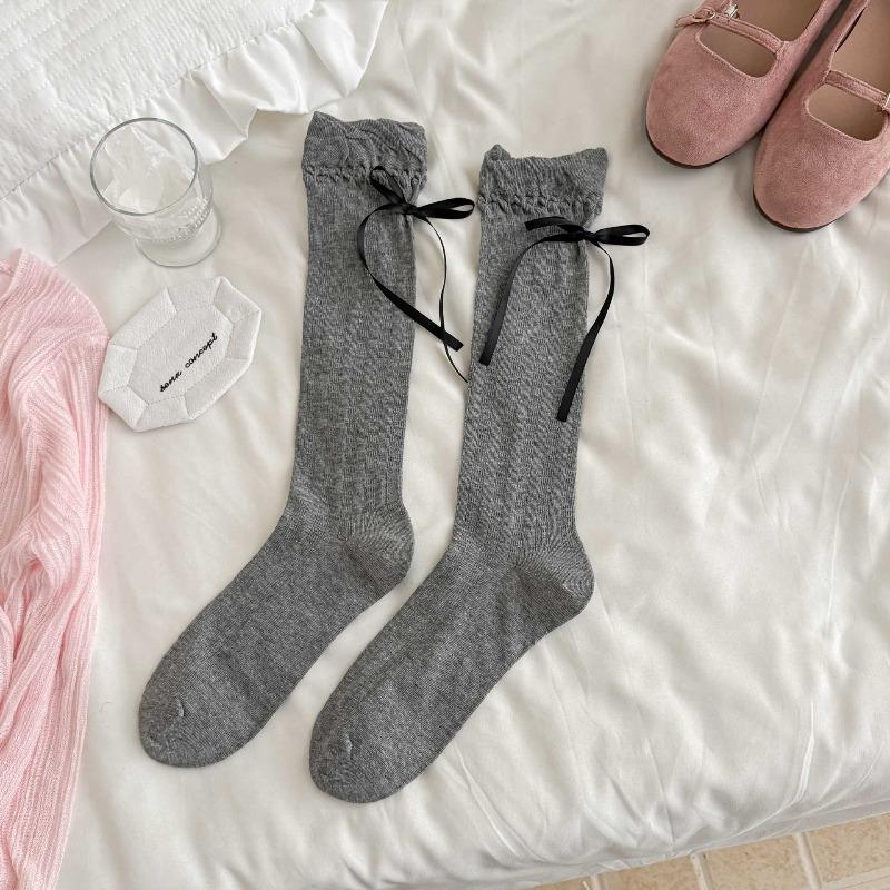Spring and Summer Lightweight Ankle Socks for Women with A Bow At The Heel, Long Tube Socks In Ballet Style, Pure Cotton, Beautiful Leg Coverings