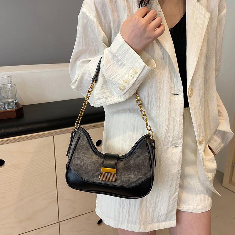 2025 new women's bag summer niche design versatile high sense fashion personalized armpit bag women's bag