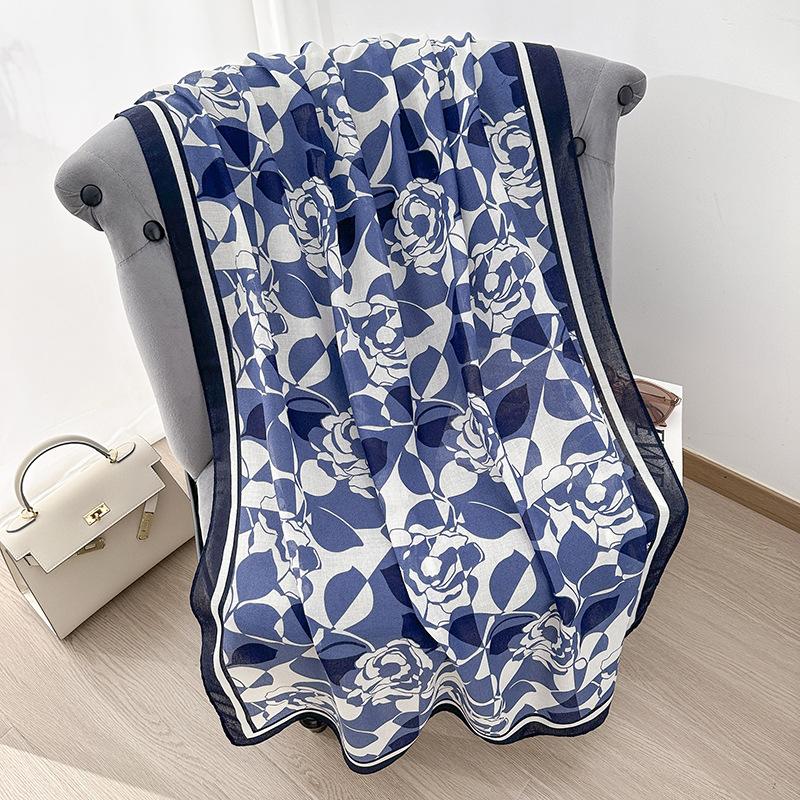 Summer thin cotton and linen scarf women's versatile temperament fashion silk scarf travel sunscreen scarf air-conditioned room shawl dual-purpose