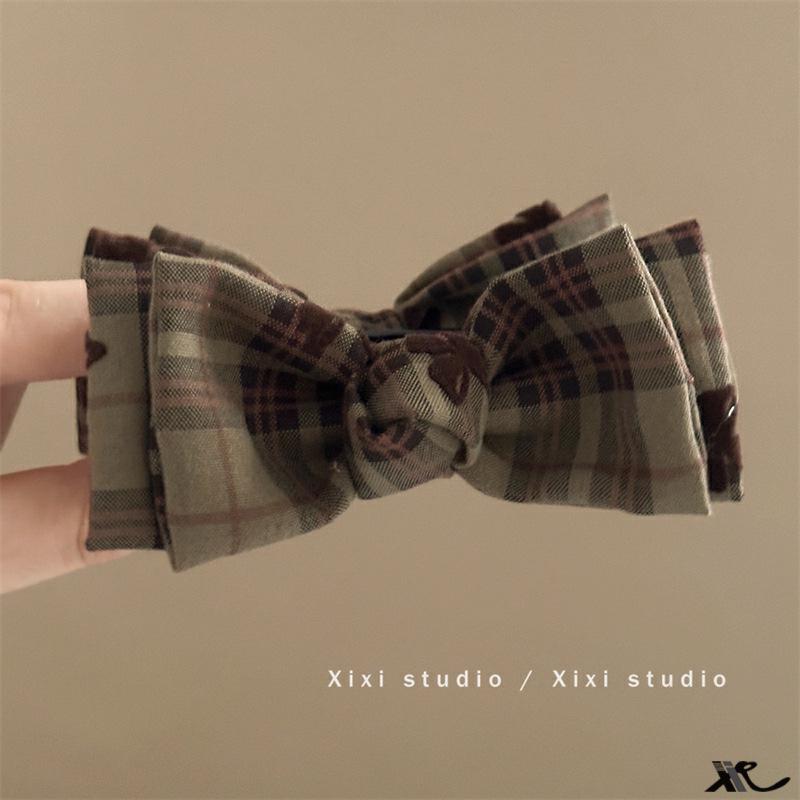 Plush Bow Bun Hair Claw Clip for Women - High-End 2024 Style Hair Accessory