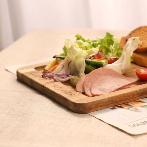 HTB Wooden Cutting Board with Handle, Square, Natural, Lunch Plate, Stylish, Nordic Rectangular Design, Perfect for Sushi, Pizza, Bread, and Fruit, Wh