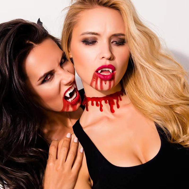 2Pcs Halloween Party Costumes Necklace for Women Funny Joke Blood Choker Necklace Scary Party Favors Decorations for Girls